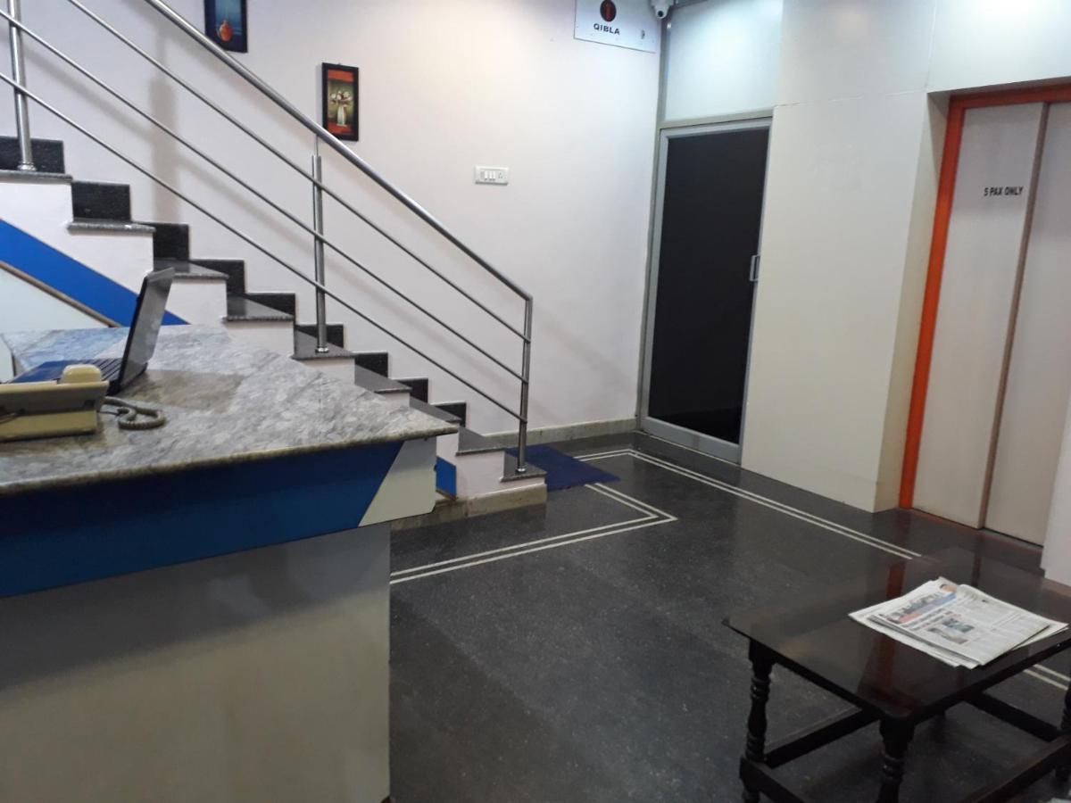 Blue Moon Residency Ξενοδοχείο Mysore Εξωτερικό φωτογραφία
